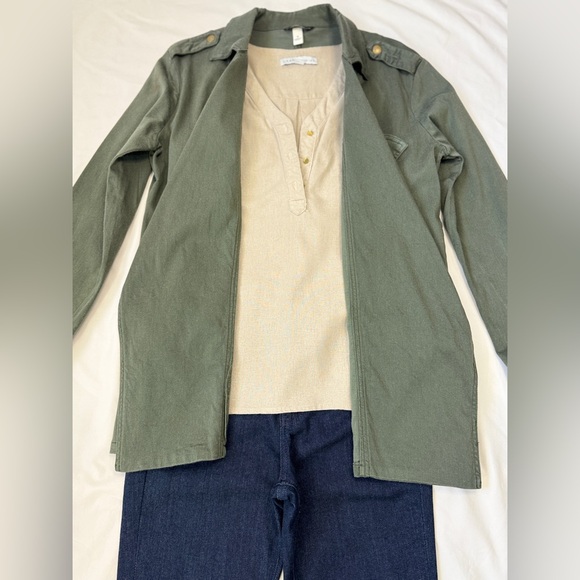 OUTFIT: Military jacket, Linen blend shirt, and Super skinny jeans - Picture 2 of 9